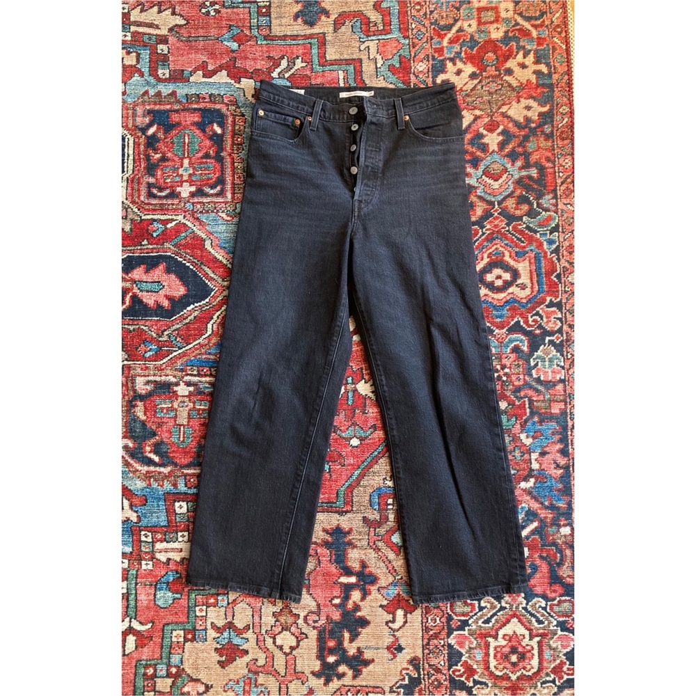Levi’s Ribcage Straight Ankle Jean Size 29
